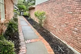 227 Charleston Dr, Victoria, TX 77904 - Photo 5
