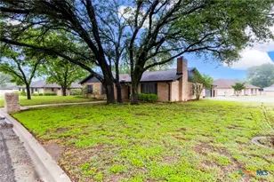 401 Evergreen Dr, Harker Heights, TX 76548 - Photo 3