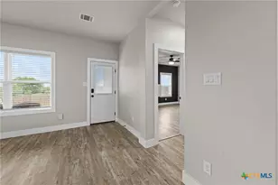 2057 Meadow Pipit, New Braunfels, TX 78130 - Photo 37