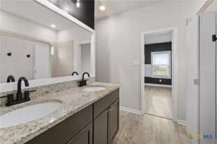 2057 Meadow Pipit, New Braunfels, TX 78130 - Photo 21