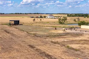 1801 Co Rd 470, Coupland, TX 78615 - Photo 37