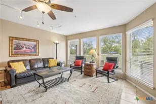 730 E Mather St, New Braunfels, TX 78130 - Photo 17