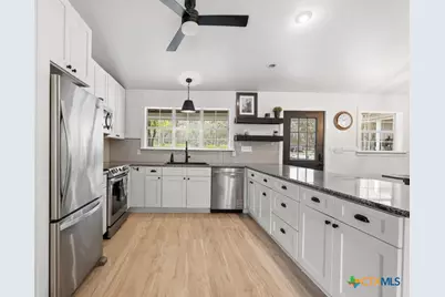 601 Valley View West Road, San Marcos, TX 78666 - Photo 7