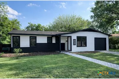 2405 E Mimosa Avenue, Victoria, TX 77901 - Photo 1