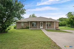 208 N 8th St, Temple, TX 76501 - Photo 1