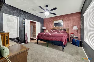 621 Kulpa Cross, Seguin, TX 78155 - Photo 11