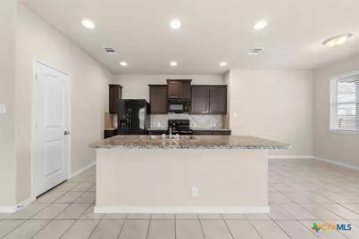 1351 Fall Cover, New Braunfels, TX 78130 - Photo 11
