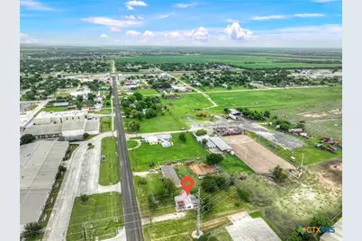 517 Center St, Marion, TX 78124 - Photo 13