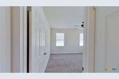 205 E 2nd, Georgetown, TX 78626 - Photo 29