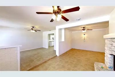 205 E 2nd, Georgetown, TX 78626 - Photo 7