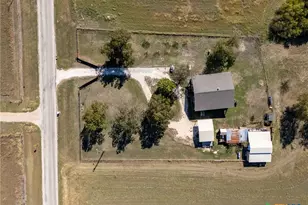 1150 Co Rd 432, Taylor, TX 76574 - Photo 3