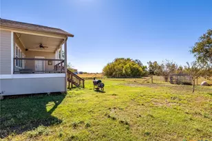 1150 Co Rd 432, Taylor, TX 76574 - Photo 25