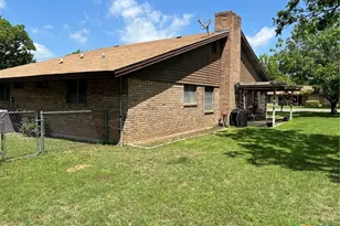 701 Golf Course Rd, Gatesville, TX 76528 - Photo 3
