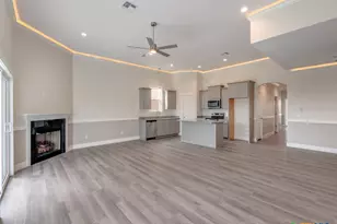 178 Lost Maples Wy, Marion, TX 78124 - Photo 5