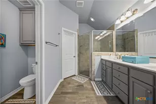 1701 Meadow Ln, Lockhart, TX 78644 - Photo 15