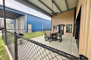 56 W Bank Ct, Port O'Connor, TX 77982 - Photo 39