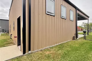 56 W Bank Ct, Port O'Connor, TX 77982 - Photo 47