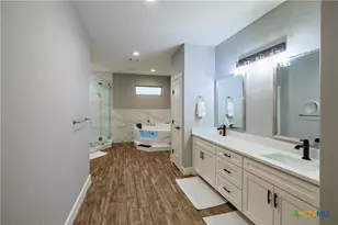 200 Wood Cove, Georgetown, TX 78633 - Photo 17