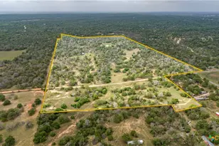 132 Roemer Ln, Floresville, TX 78114 - Photo 3