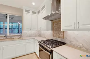 21107 Paradise Pass, Garden Ridge, TX 78266 - Photo 19