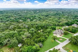 21107 Paradise Pass, Garden Ridge, TX 78266 - Photo 3