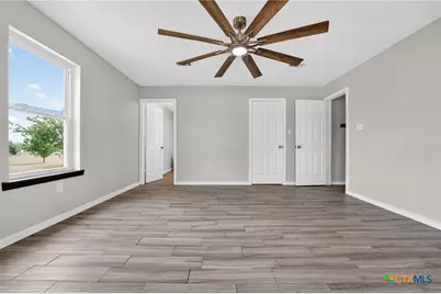 9406 N Highway 77, Burlington, TX 76519 - Photo 31
