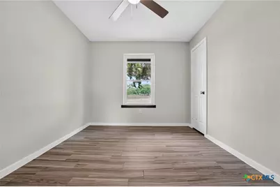 9406 N Highway 77, Burlington, TX 76519 - Photo 23