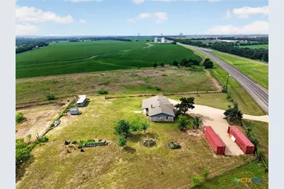 9406 N Highway 77, Burlington, TX 76519 - Photo 11