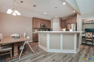 405 Tuscany Dr, Victoria, TX 77904 - Photo 7