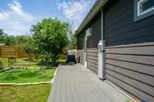 615 Sage St, Burnet, TX 78611 - Photo 17