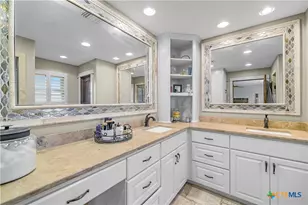 8359 Lower Mission Valley Rd, Victoria, TX 77905 - Photo 23