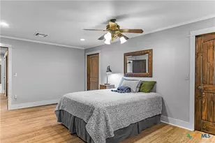 8359 Lower Mission Valley Rd, Victoria, TX 77905 - Photo 17