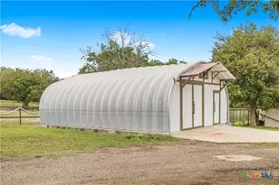 8359 Lower Mission Valley Rd, Victoria, TX 77905 - Photo 31