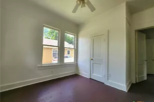 1014 S 29th St, Temple, TX 76504 - Photo 15