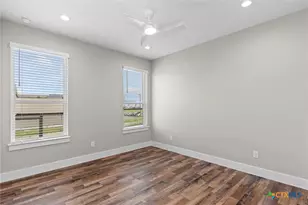 2204 Magnolia Dr, Round Rock, TX 78664 - Photo 29