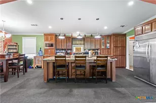 1845 Royal Rd, Port Lavaca, TX 77979 - Photo 17