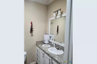 1845 Royal Road, Port Lavaca, TX 77979 - Photo 11