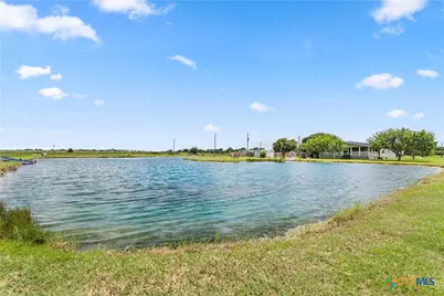 1845 Royal Road, Port Lavaca, TX 77979 - Photo 5