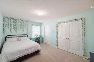 477 Centinela St, New Braunfels, TX 78130 - Photo 11