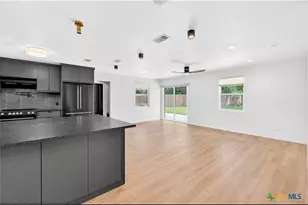 3910 Brooklawn Dr, Temple, TX 76502 - Photo 9