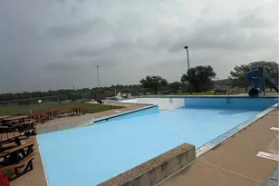 421 S 32nd St, Temple, TX 76501 - Photo 25