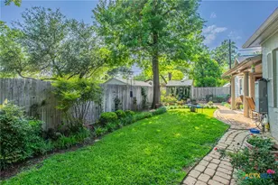 1120 N 13th St, Temple, TX 76501 - Photo 15