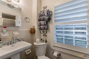 1120 N 13th St, Temple, TX 76501 - Photo 15