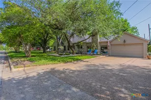 1120 N 13th St, Temple, TX 76501 - Photo 9