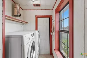 127 Offer Ln, Llano, TX 78643 - Photo 23