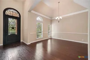 865 Santa Cruz, New Braunfels, TX 78132 - Photo 9