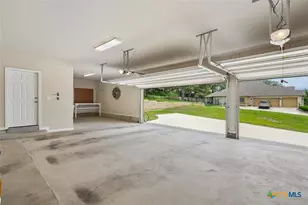 865 Santa Cruz, New Braunfels, TX 78132 - Photo 29