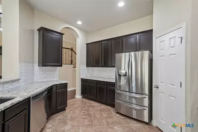 865 Santa Cruz, New Braunfels, TX 78132 - Photo 9