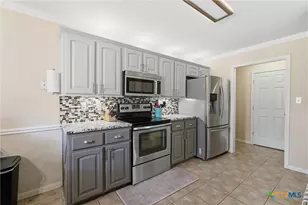 11716 Meredith Dr, Belton, TX 76513 - Photo 17