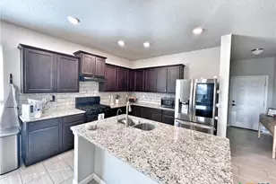 1224 Loma Rnch, New Braunfels, TX 78132 - Photo 13
